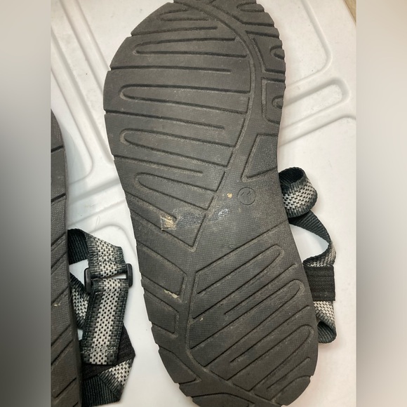 Ozark Trail Black and Gray Mens Sandals - Picture 5 of 5